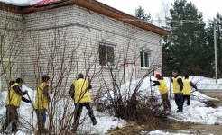 Наводим порядок после снежной зимы