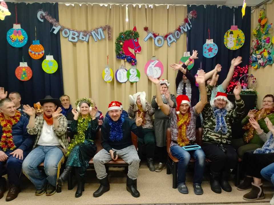 С наступающим Новым годом!