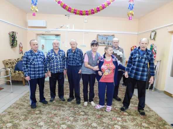 Спортивное соревнование «Новогодние эстафеты»